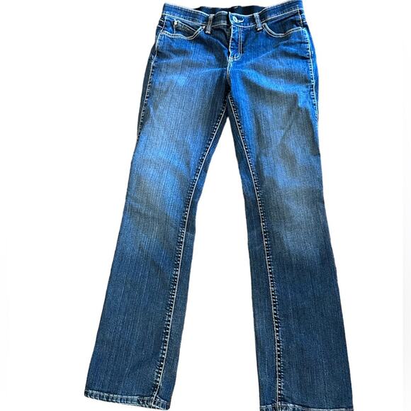 Wrangler Women's Size -7/8  31 x 31.5 Western Bootcut Jeans with W Pockets - Picture 2 of 6